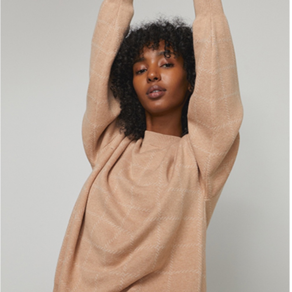 Lunya Cozy Cotton Pullover in Tranquil Tan, size medium